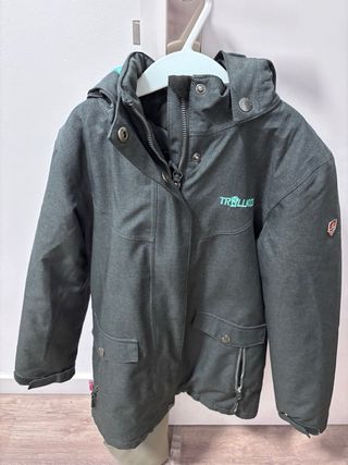 Abrigo TrollKids Talla 128