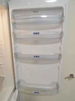 Frigorífico Whirlpool. Funciona el congelador