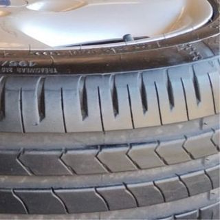 Llantas Ford 16 pulgadas con neumáticos 70%