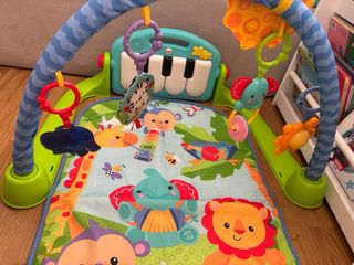 Gimnasio Piano Pataditas Fisher Price