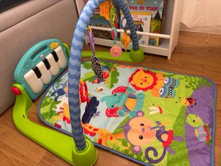 Gimnasio Piano Pataditas Fisher Price