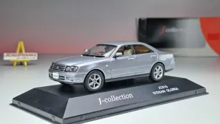 Nissan Gloria 1/43 Jcollection