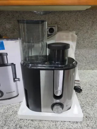 Licuadora Taurus LIQUAFRUTS PRO COMPACT