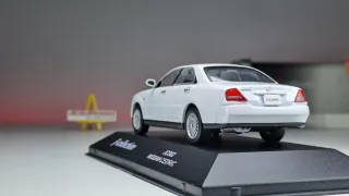 Nissan Cedric 1/43 Jcollection