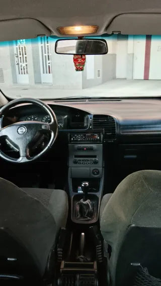 Opel Zafira 2004
