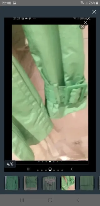 Gabardina corta Zara verde