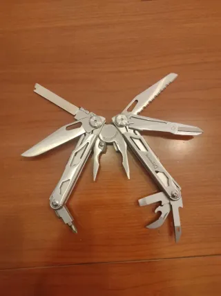 Alicates Plegables  Daicamping DL30