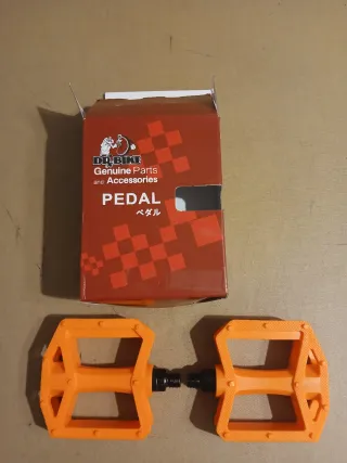 Pedales de rosca americana para bicicleta