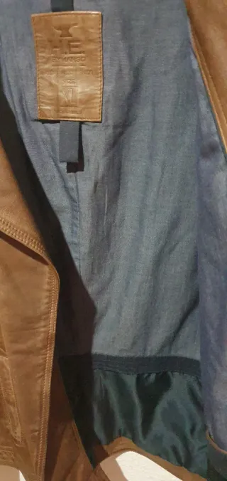 Chaqueta de cuero marrón hombre