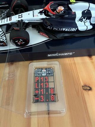 AlphaTauri F1 Tsunoda 1/18 Edición Limitada 2023