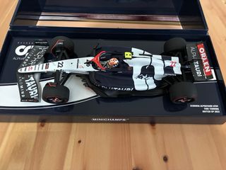 AlphaTauri F1 Tsunoda 1/18 Edición Limitada 2023
