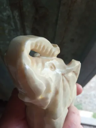 Elefante de la suerte de piedra