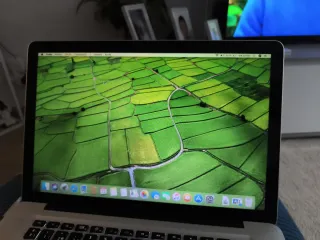 Portátil Apple MacBook Pro Gris Espacial