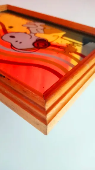 Specchio con Snoopy e note musicali anni 80