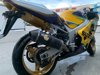 Suzuki GSXR 600