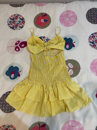 Vestido amarillo de cuadros