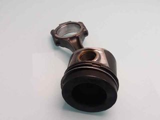 PISTON AUDI A4 BERLINA (8E) 271349