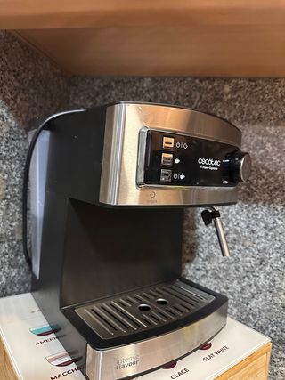 Cafetera Cecotec Power Espresso 20 Bar.