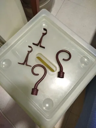 Palos para cortina de metal