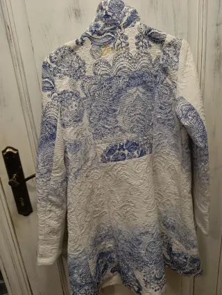 Abrigo Desigual Talla 42