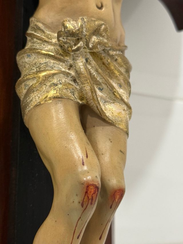 ESPECTACULAR CRUCIFICADO PAN ORO OLOT