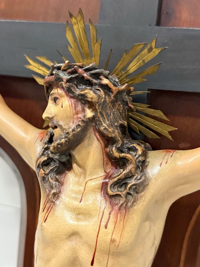 ESPECTACULAR CRUCIFICADO PAN ORO OLOT