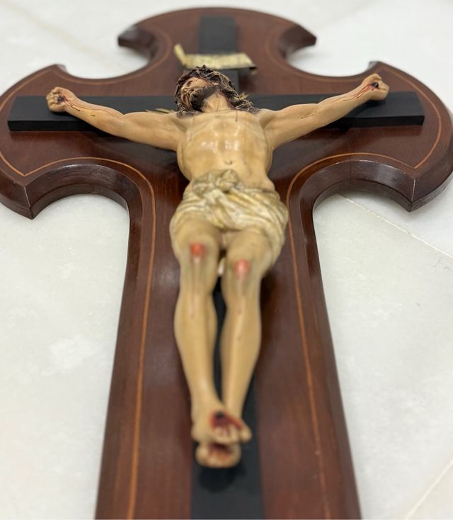 ESPECTACULAR CRUCIFICADO PAN ORO OLOT