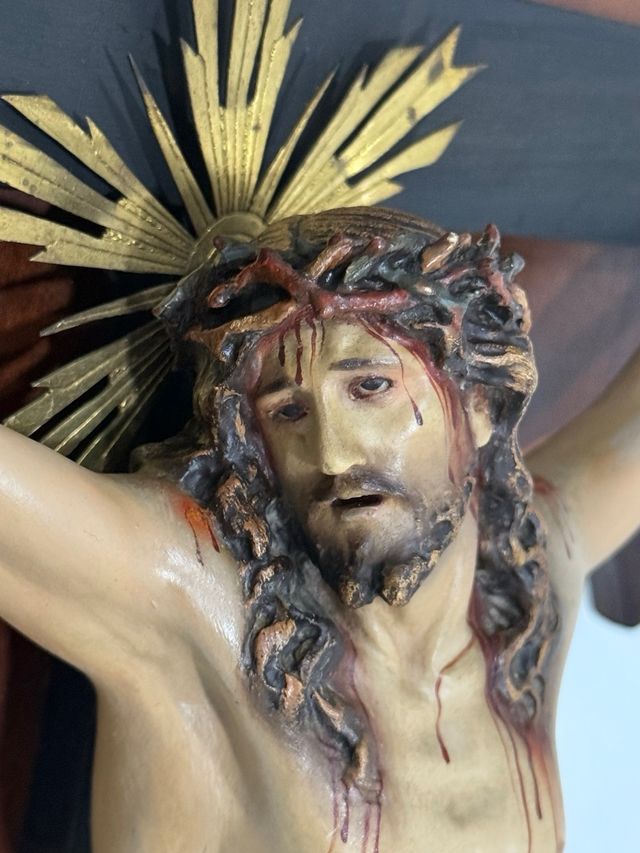 ESPECTACULAR CRUCIFICADO PAN ORO OLOT