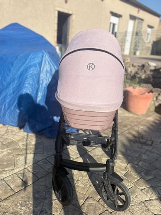 Capazo y chasis de carrito bebé