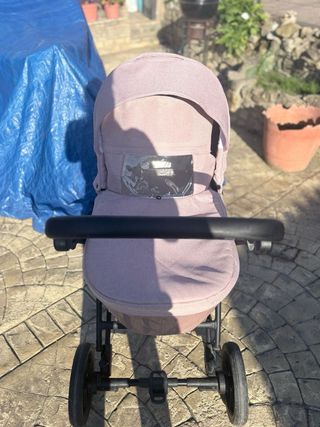 Capazo y chasis de carrito bebé