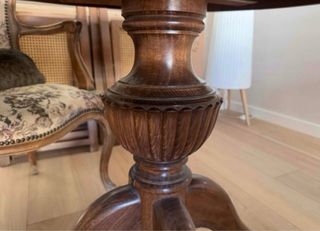 Comedor antiguo extensible