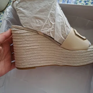 Sandali Guess Donna Beige