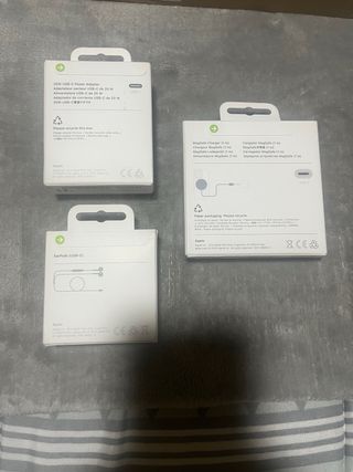 Caricatore Apple USB-C, EarPods e MagSafe