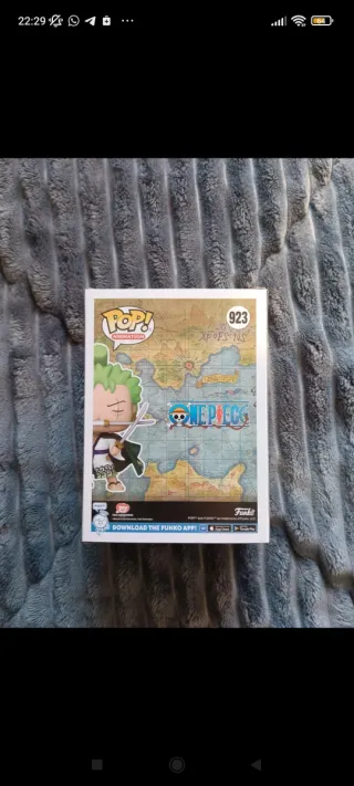 Funko Pop Roronoa Zoro 923 One Piece Glows Dark