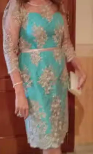 2 Vestidos de Fiesta Talla L y regalo el tocado