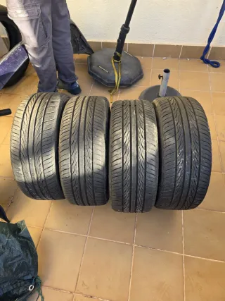 4 Neumáticos 195/45/16 84 V