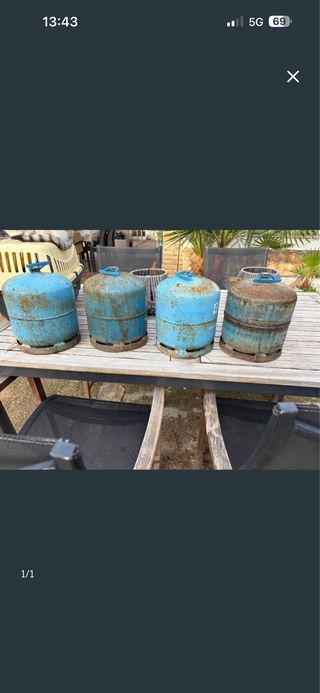 4 Bombonas de Gas Camping