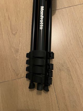 Trípode Manfrotto Negro regulable en altura