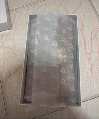 Portafoglio donna con logo RB