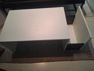 Mesa de centro moderna blanca y negra