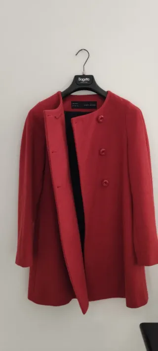 Cappotto corto donna Zara rosso