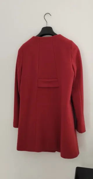 Cappotto corto donna Zara rosso