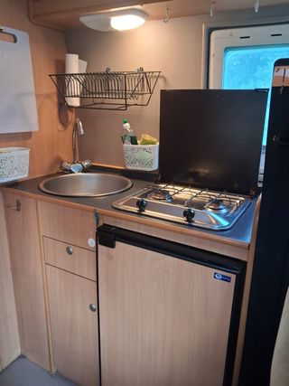 Campervan profesional conversion 6 plazas