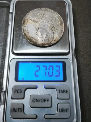 Moneda 8 Reales 1810 H J Fernando VII México