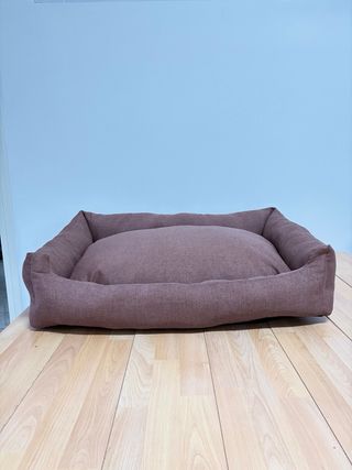 Cuccia per cani marrone/rosa