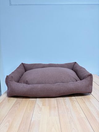 Cuccia per cani marrone/rosa