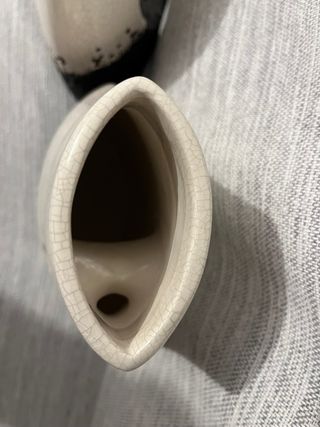 Conjunto 2 jarrones cerámica blanco y negro