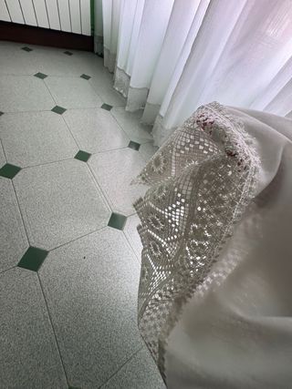 Cortina  Largo: 2,37 Ancho: 2,74