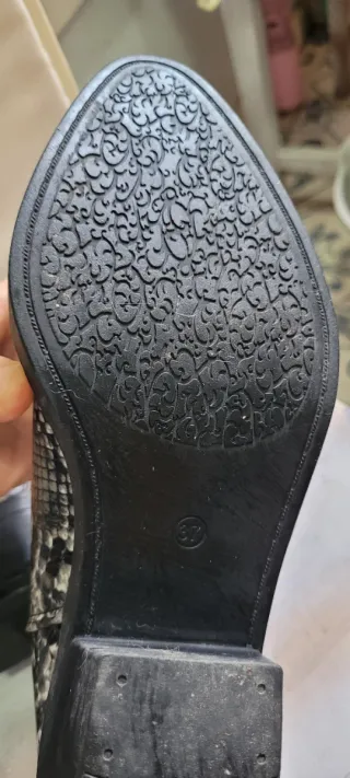 Botines mujer serpiente