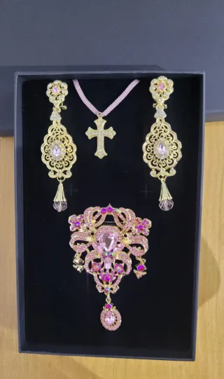 Conjunto Aderezo Rosa y Dorado Nuevo